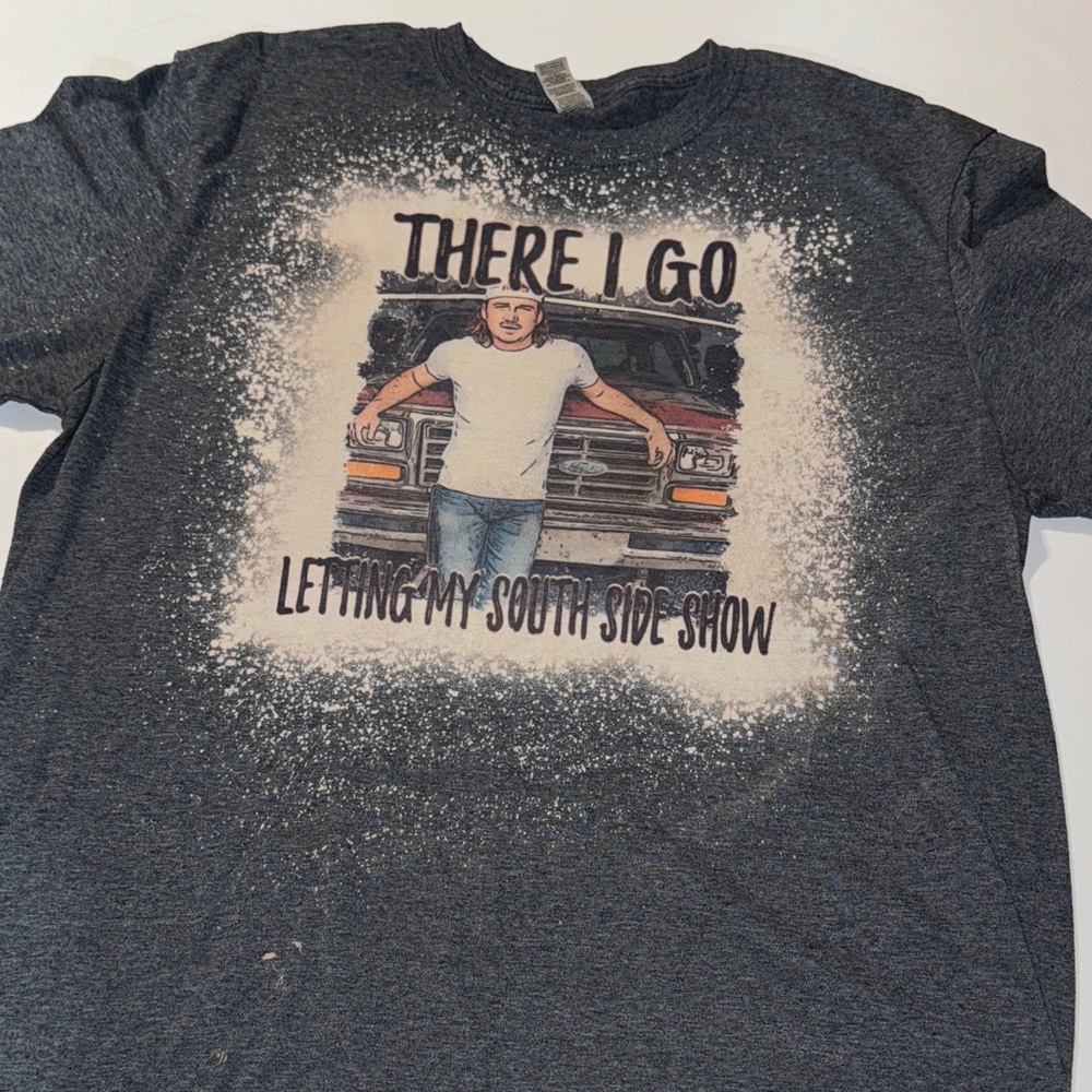 Morgan Wallen “Letting my South Side Show” graphic T-shirt‎
